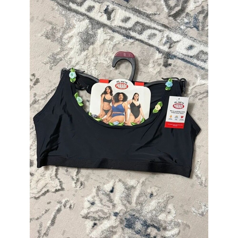 Parade Scoop Bralette & String Cheeky Set Black Rose Accent Size Small